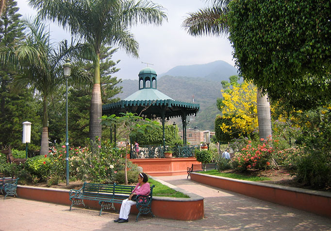 Ajijic Plaza